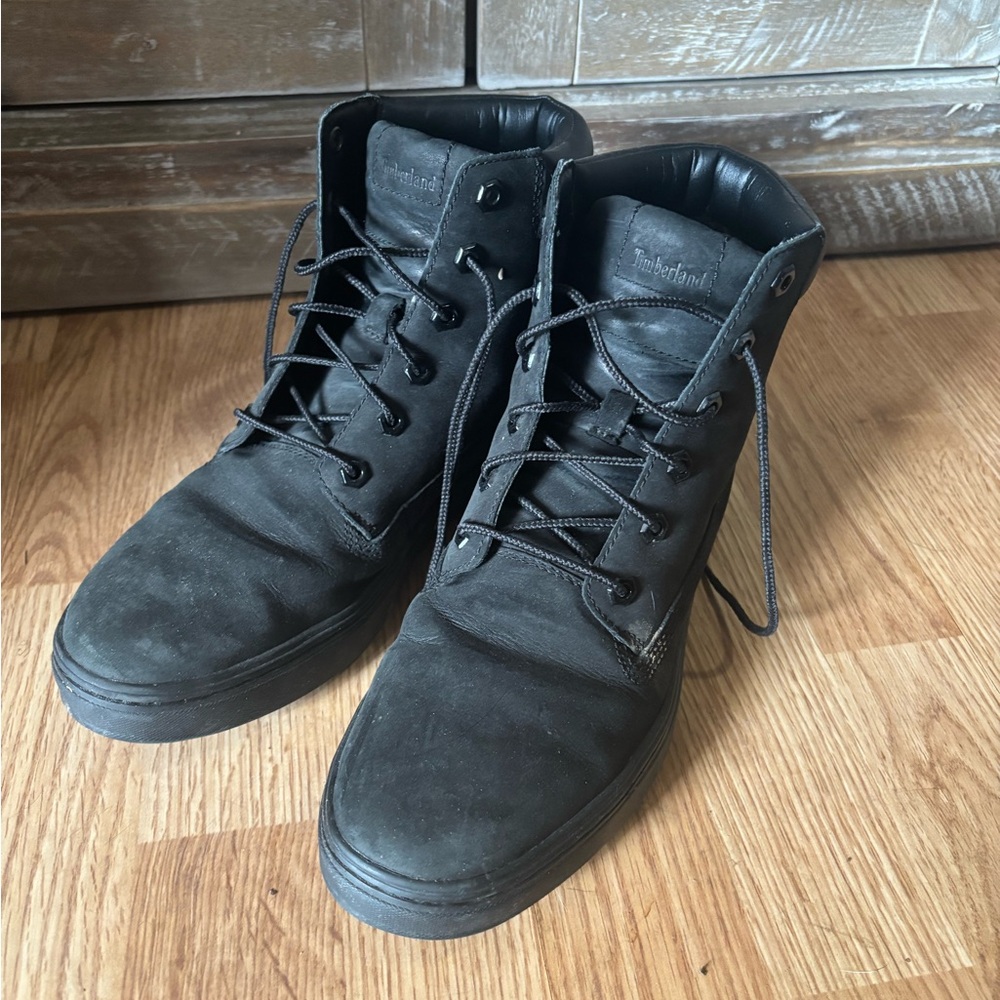 Women’s Black Timberland Boots